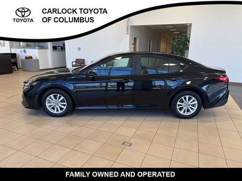 Used 2025 Toyota Camry LE FWD image 1