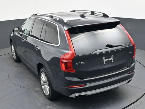 Used 2017 Volvo XC90 T6 Momentum w/ Vision Package image 21