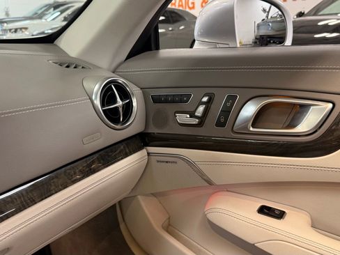 Used 2016 Mercedes-Benz SL 400 w/ Premium I Package image 35