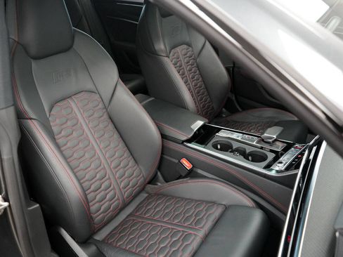 Used 2021 Audi RS 7 Sportback w/ Black Optic Package AWD/4WD image 61