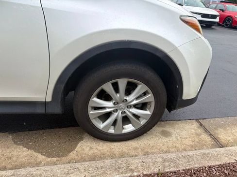 Used 2014 Toyota RAV4 Limited AWD/4WD image 6