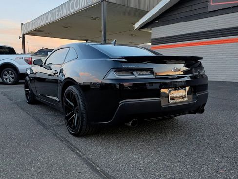 Used 2015 Chevrolet Camaro LS RWD image 3
