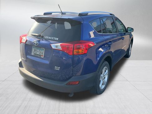 Used 2014 Toyota RAV4 XLE AWD/4WD image 6