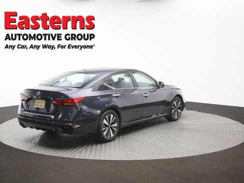 Used 2021 Nissan Altima 2.5 SV w/ SV Premium Package FWD image 41