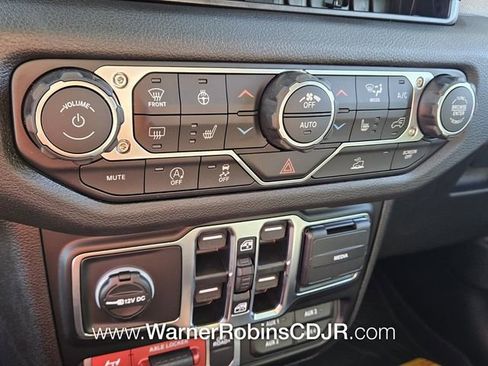 New 2026 Jeep Gladiator Sport image 22