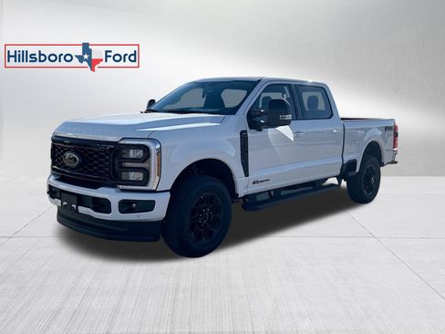 New 2026 Ford F250 Lariat w/ Black Appearance Package image 1