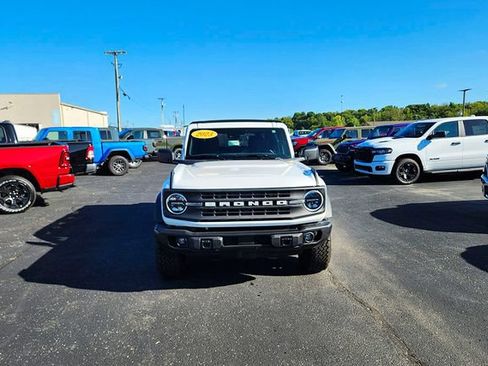Used 2023 Ford Bronco Black Diamond AWD/4WD image 2