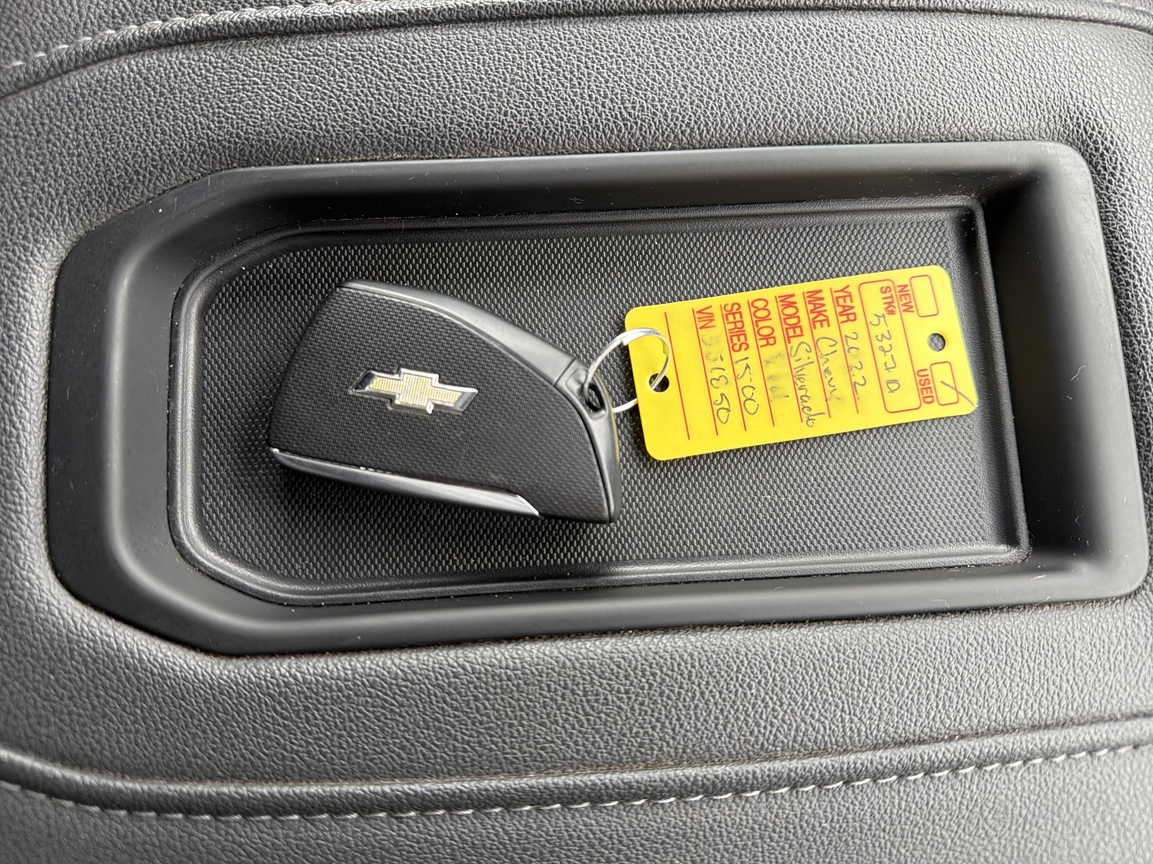 Used 2022 Chevrolet Silverado 1500 RST AWD/4WD image 13