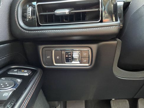 Used 2023 Lincoln Aviator Reserve w/ Equipment Group 201A AWD/4WD image 16