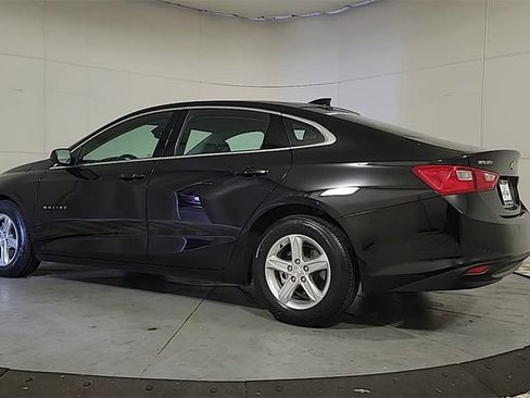 Used 2024 Chevrolet Malibu LT image 5
