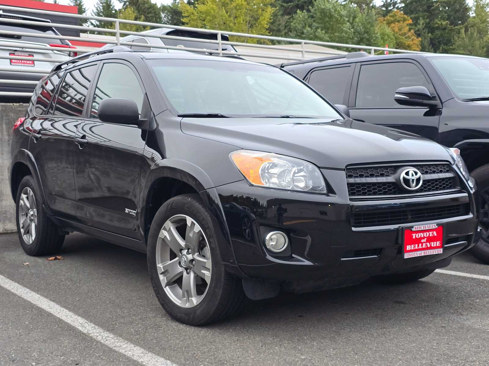 Used 2011 Toyota RAV4 Sport w/ Sport Extra Value Pkg AWD/4WD image 3