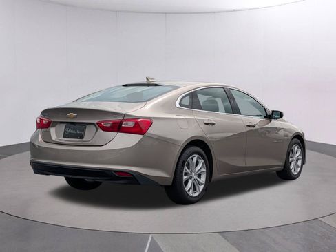 Used 2023 Chevrolet Malibu LT FWD image 5