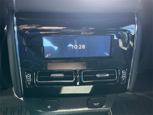 New 2025 Lincoln Aviator Black Label w/ Jet Appearance Package image 18