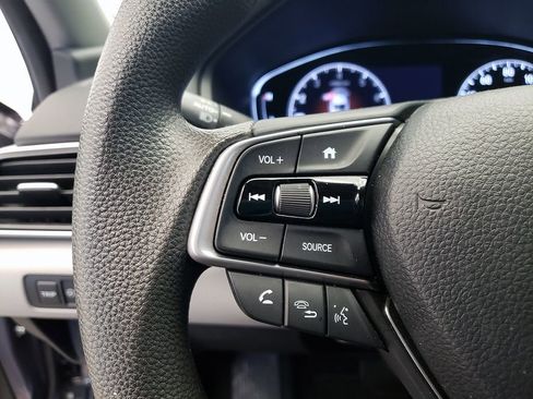 Used 2019 Honda Accord LX image 19