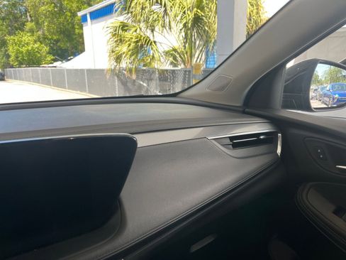 Used 2025 Buick Encore GX Preferred image 34