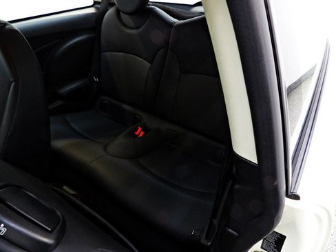 Used 2012 MINI Cooper Hardtop image 9