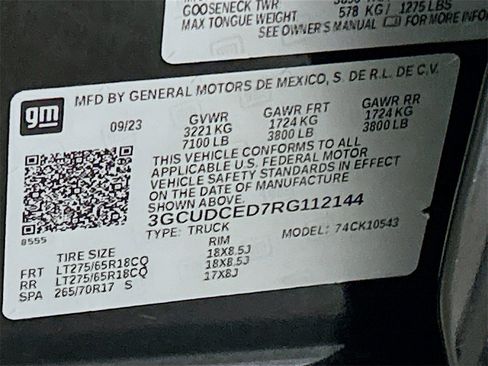 Used 2024 Chevrolet Silverado 1500 Custom Trail Boss w/ LPO, Dark Essentials Package image 27