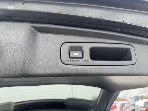 Used 2026 Honda CR-V Sport Touring image 27