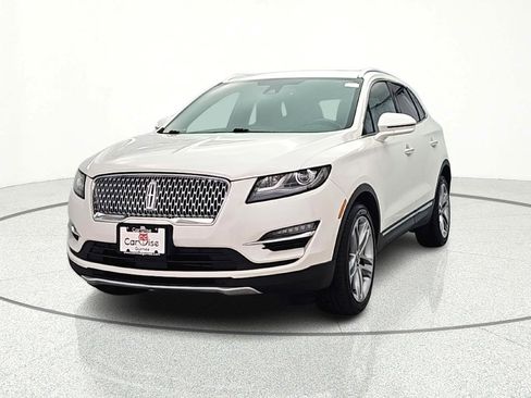 Used 2019 Lincoln MKC Reserve w/ MKC Climate Package AWD/4WD image 2