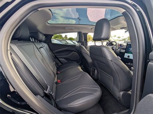 Used 2024 Ford Mustang Mach-E Premium image 12