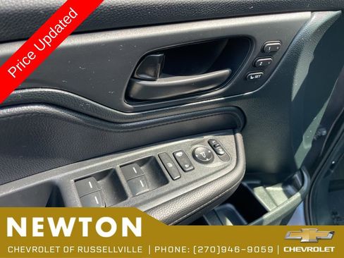 Used 2024 Honda Odyssey EX-L image 6