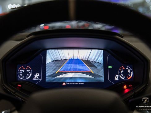 Used 2024 Lamborghini Huracan Sterrato image 50