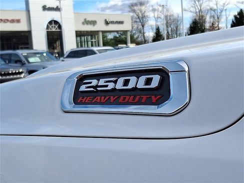 Used 2019 RAM 2500 Big Horn image 10