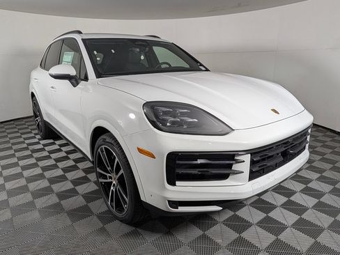 New 2026 Porsche Cayenne AWD/4WD image 9