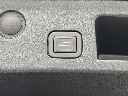 New 2026 Chevrolet Equinox LT w/ Convenience Package II image 25