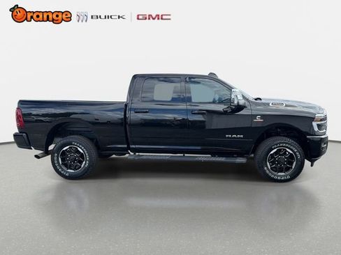 Used 2026 RAM 2500 Laramie AWD/4WD image 2