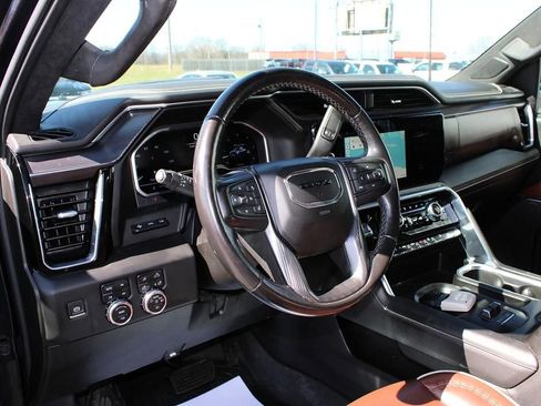 Used 2024 GMC Sierra 2500 Denali Ultimate image 29