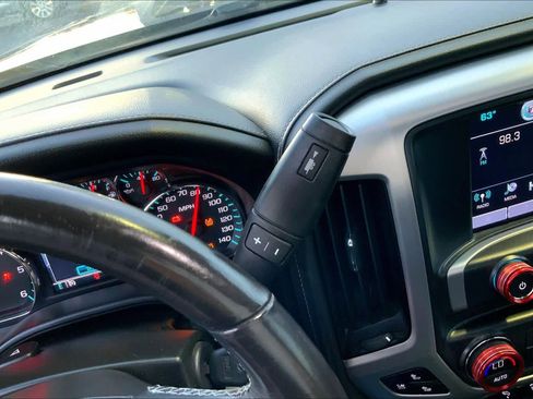Used 2018 GMC Sierra 1500 SLT AWD/4WD image 15