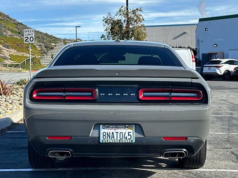 Used 2019 Dodge Challenger GT image 4