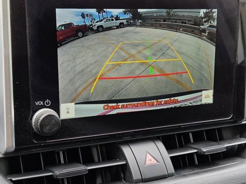 Certified 2023 Toyota RAV4 LE AWD/4WD image 12