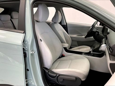 Certified 2024 Hyundai Kona SEL image 7