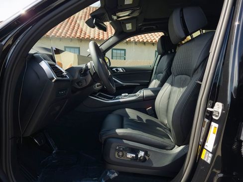 New 2026 BMW X5 xDrive50e w/ M Sport Package image 7