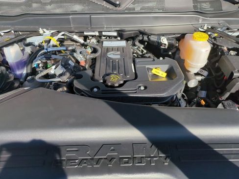New 2026 RAM 5500 Tradesman AWD/4WD image 18