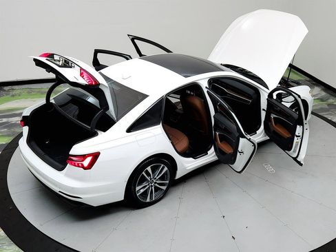 Used 2021 Audi A6 2.0T Premium w/ Convenience Package image 40