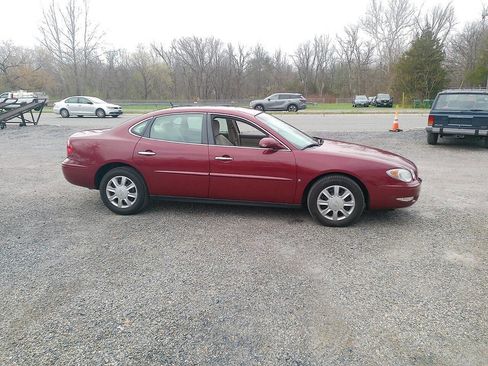 Used 2006 Buick LaCrosse CX image 3