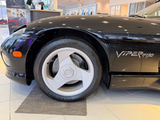Used 1994 Dodge Viper RT/10 RWD image 34