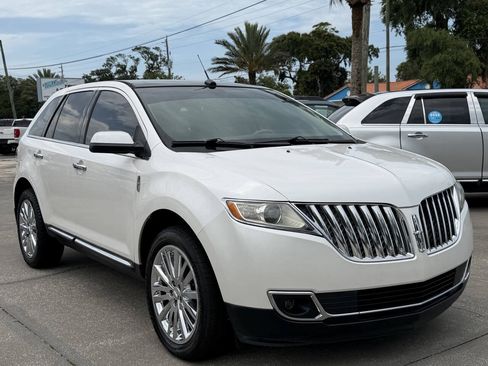 Used 2011 Lincoln MKX 2WD w/ 102A Rapid Spec Order Code image 2