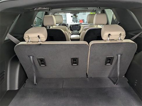 Certified 2023 Chevrolet Traverse LT w/ LT Premium Package image 13