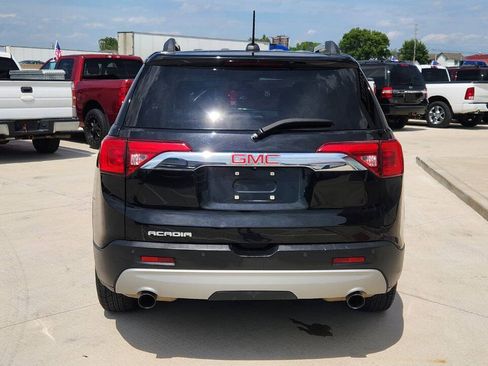 Used 2017 GMC Acadia SLT FWD image 3