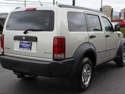 Used 2008 Dodge Nitro SXT AWD/4WD image 6