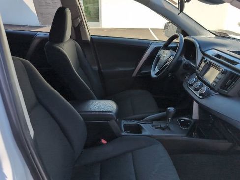 Used 2017 Toyota RAV4 LE w/ All Weather Liner Package AWD/4WD image 25