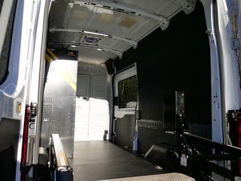 Used 2022 Ford E-Transit 148 High Roof w/ Interior Upgrade Package image 30