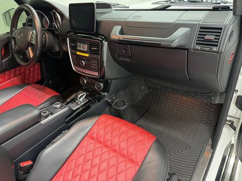 Used 2017 Mercedes-Benz G 63 AMG 4MATIC image 11