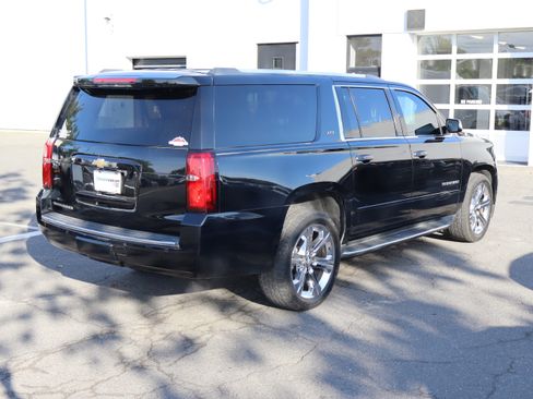 Used 2016 Chevrolet Suburban LTZ image 21