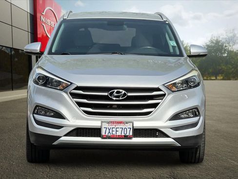 Used 2017 Hyundai Tucson Sport FWD image 11
