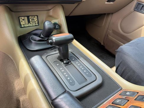 Used 1998 Land Rover Discovery LE AWD/4WD image 36